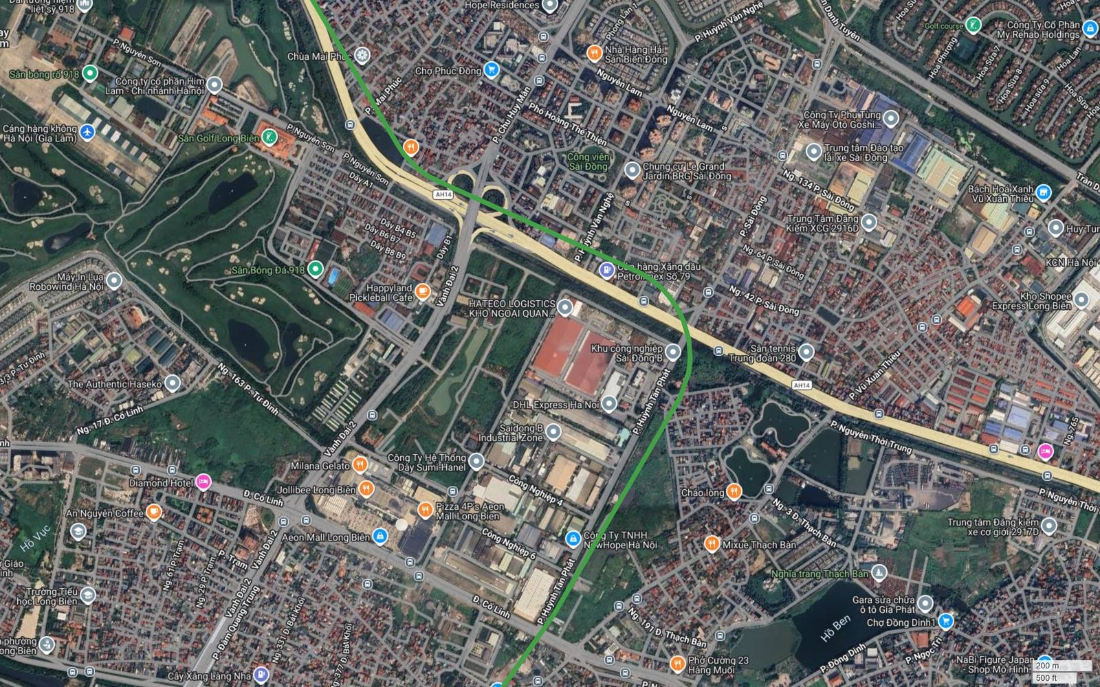 Tuyến metro số 4 Hà Nội cắt Quốc lộ 5 tại nút Sài Đồng cạnh Khu công nghiệp Sài Đồng B thuộc Long Biên